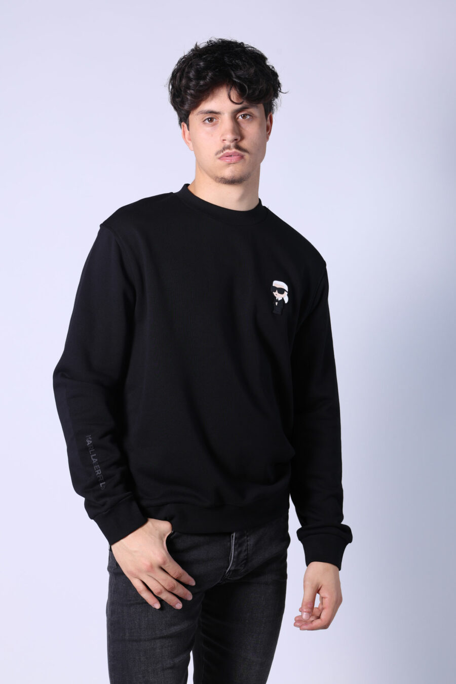 Black sweatshirt with embroidered minilogue - Untitled Catalog 05764