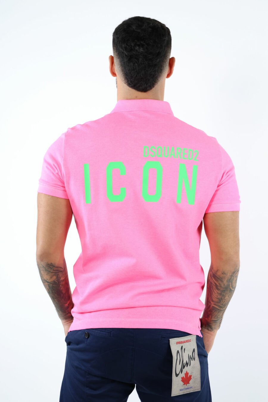 Fuchsiafarbenes "Tennis Fit" Poloshirt mit "Icon" Logo auf dem Rücken - 106710
