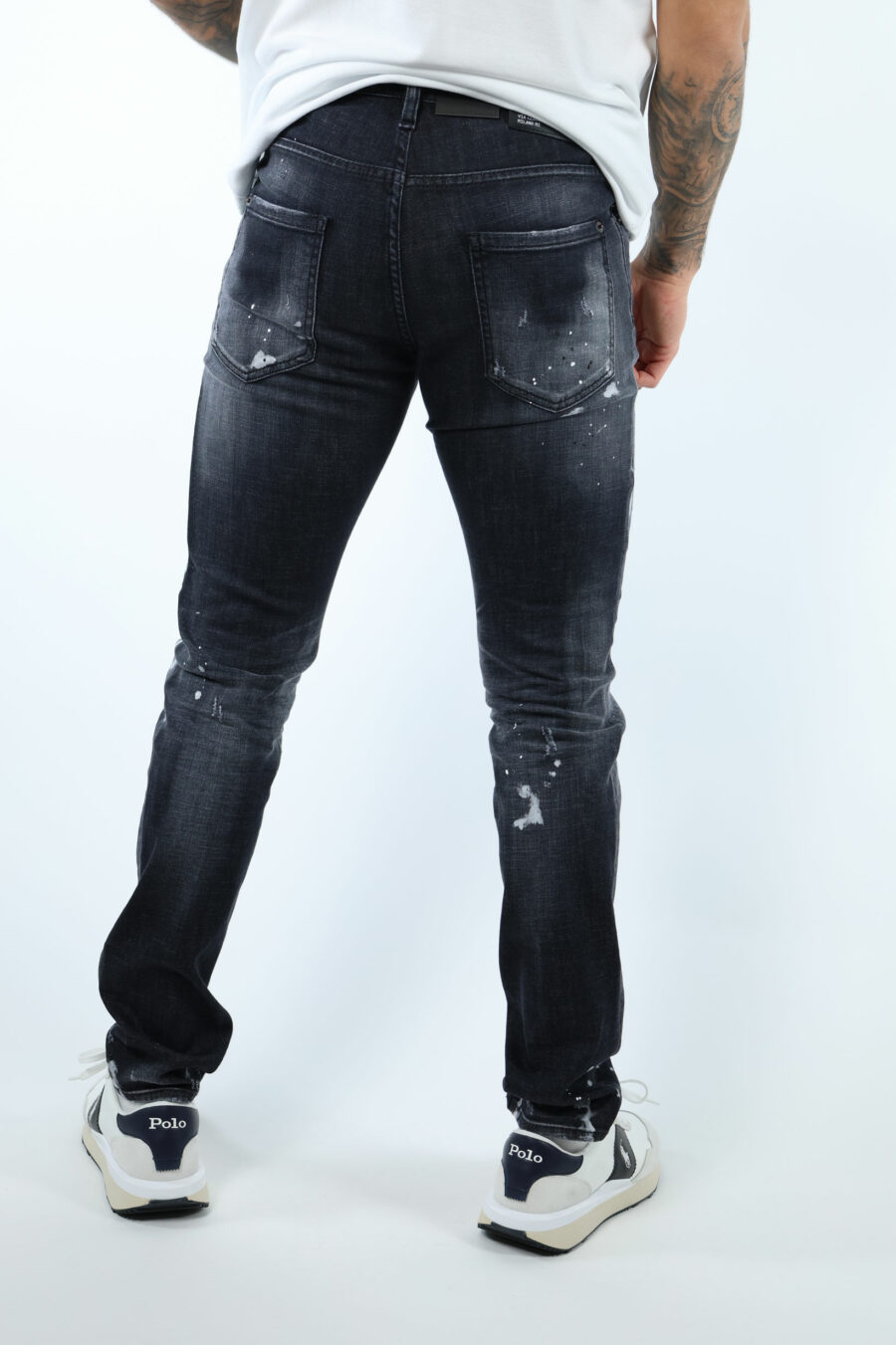 Pantalón vaquero negro "cool guy jean" con rotos y desgastado - 106751