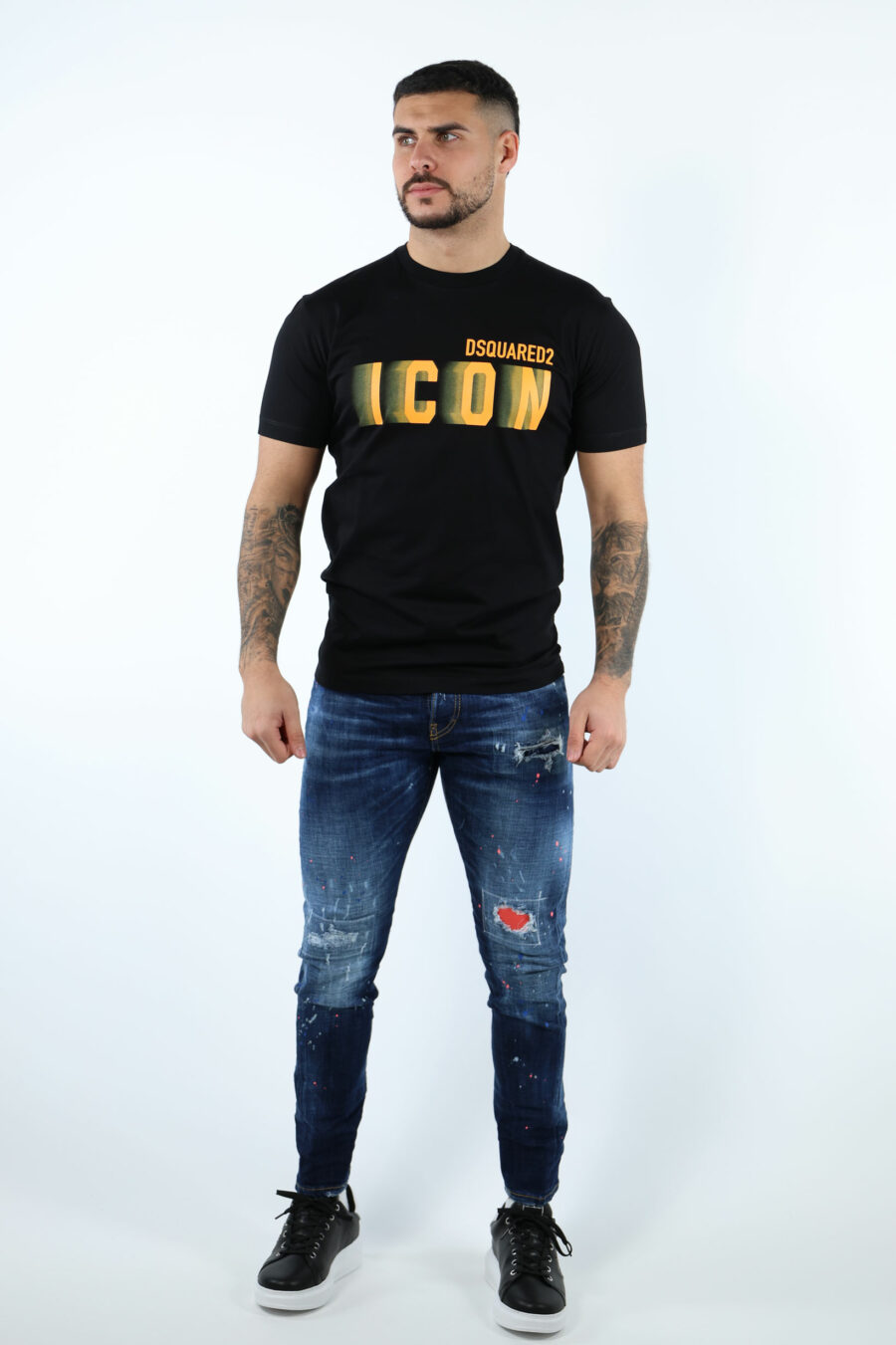Schwarzes T-Shirt mit neonorangem, verschwommenem "Icon"-Maxilogo - 106903