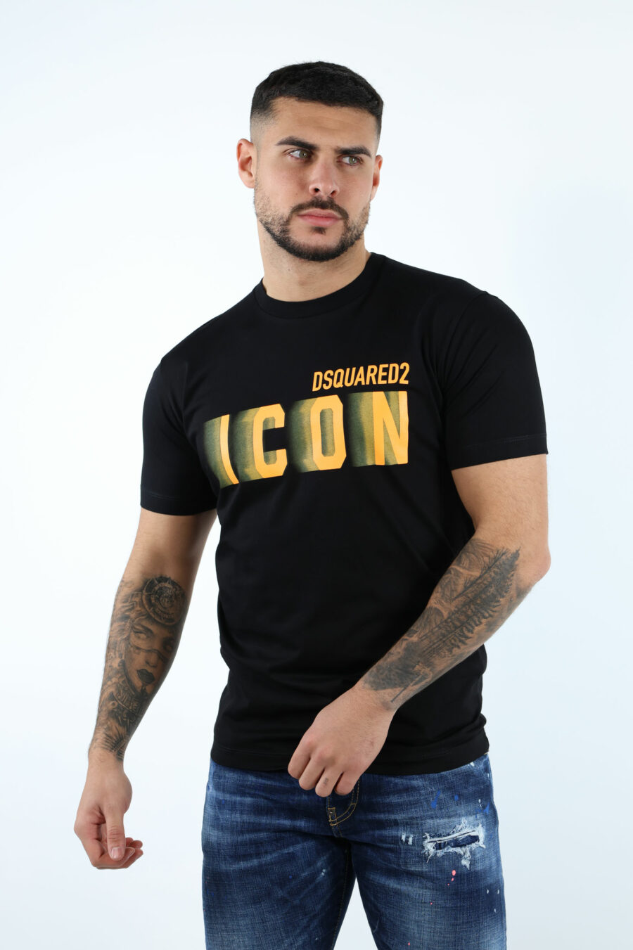 Schwarzes T-Shirt mit neonorangem, verschwommenem "Icon"-Maxilogo - 106904