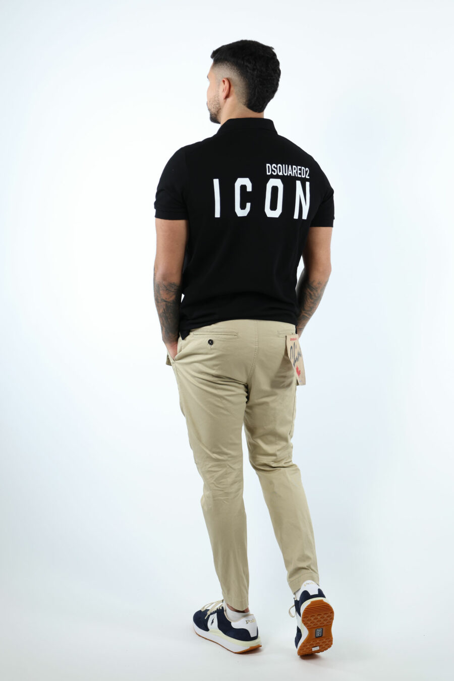 Schwarzes "Tennis Fit" Poloshirt mit "Icon" Logo auf dem Rücken - 106990