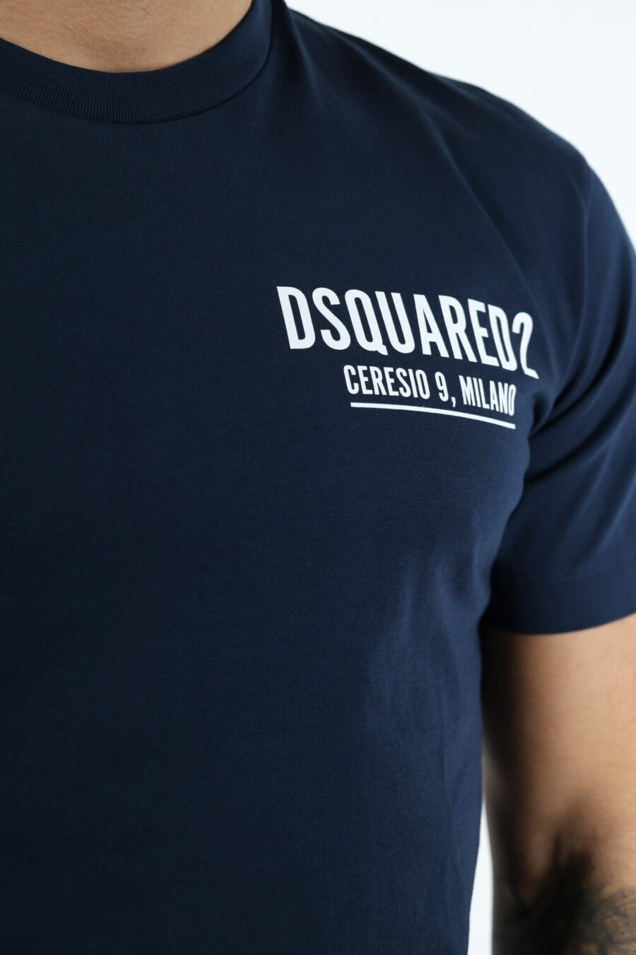 Camiseta azul oscura con minilogo "ceresio 9, milano" - 107100