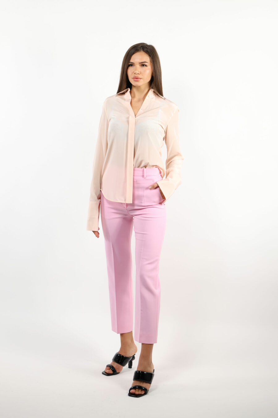 Pantalón rosa ancho - 109380