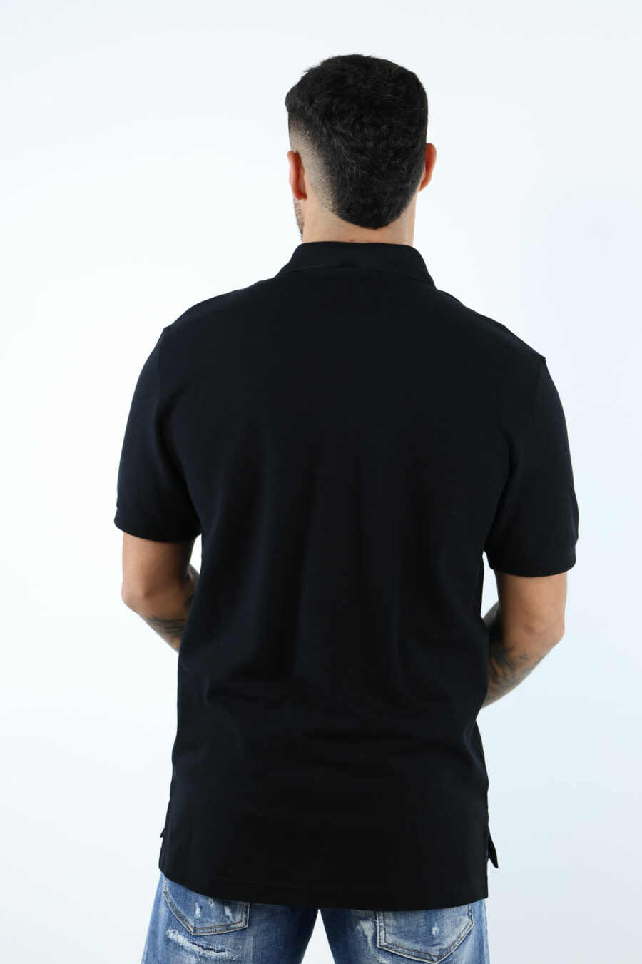 Schwarzes Poloshirt mit weißem Mini-Logo-Etikett - 106967 1