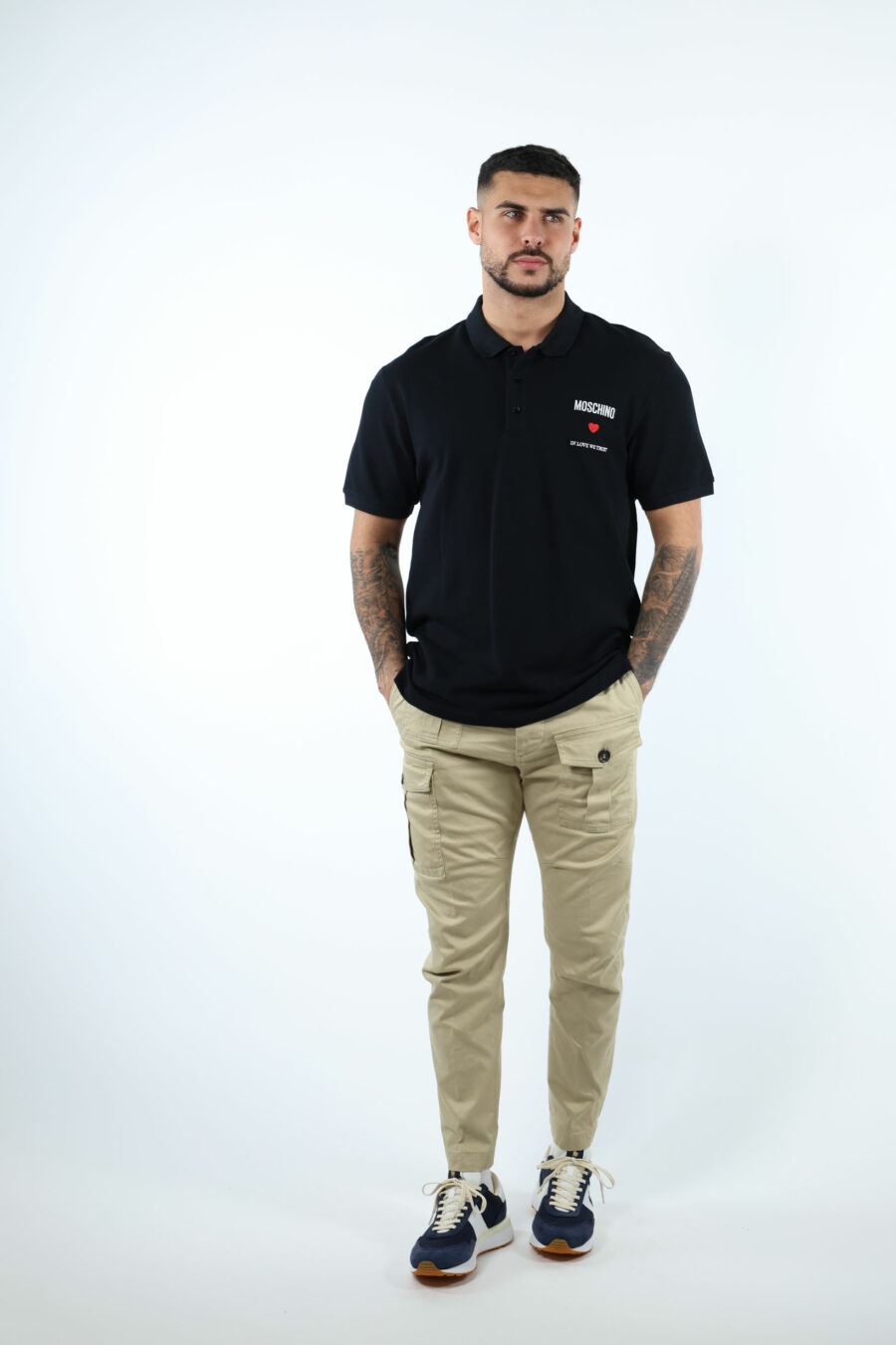 Black polo shirt with logo "in love we trust" - 106969