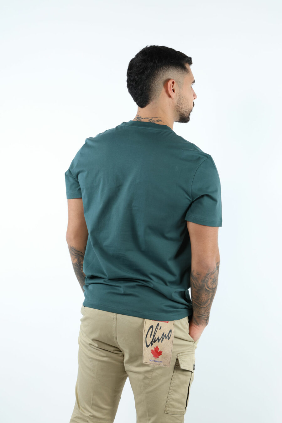 T-shirt vert en coton biologique avec maxilogue noir classique - 106999