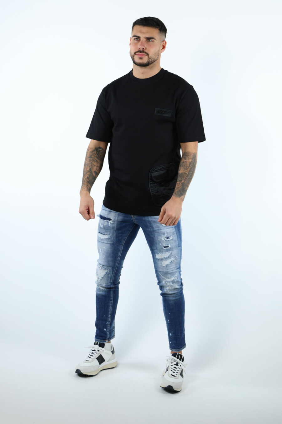 T-shirt black mix with pocket and monochrome logo label - 107023