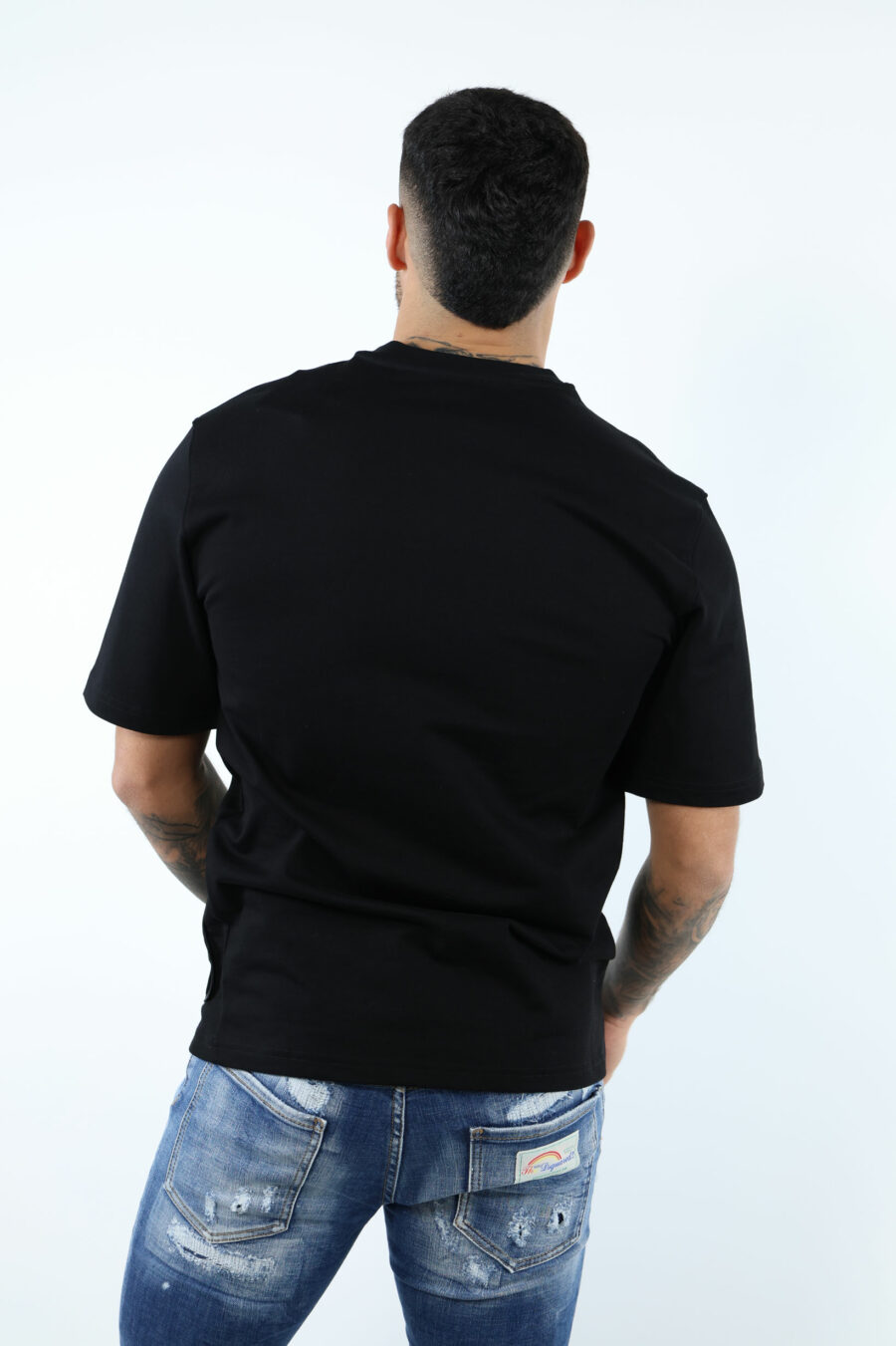 T-shirt noir mélangé avec poche et étiquette logo monochrome - 107026
