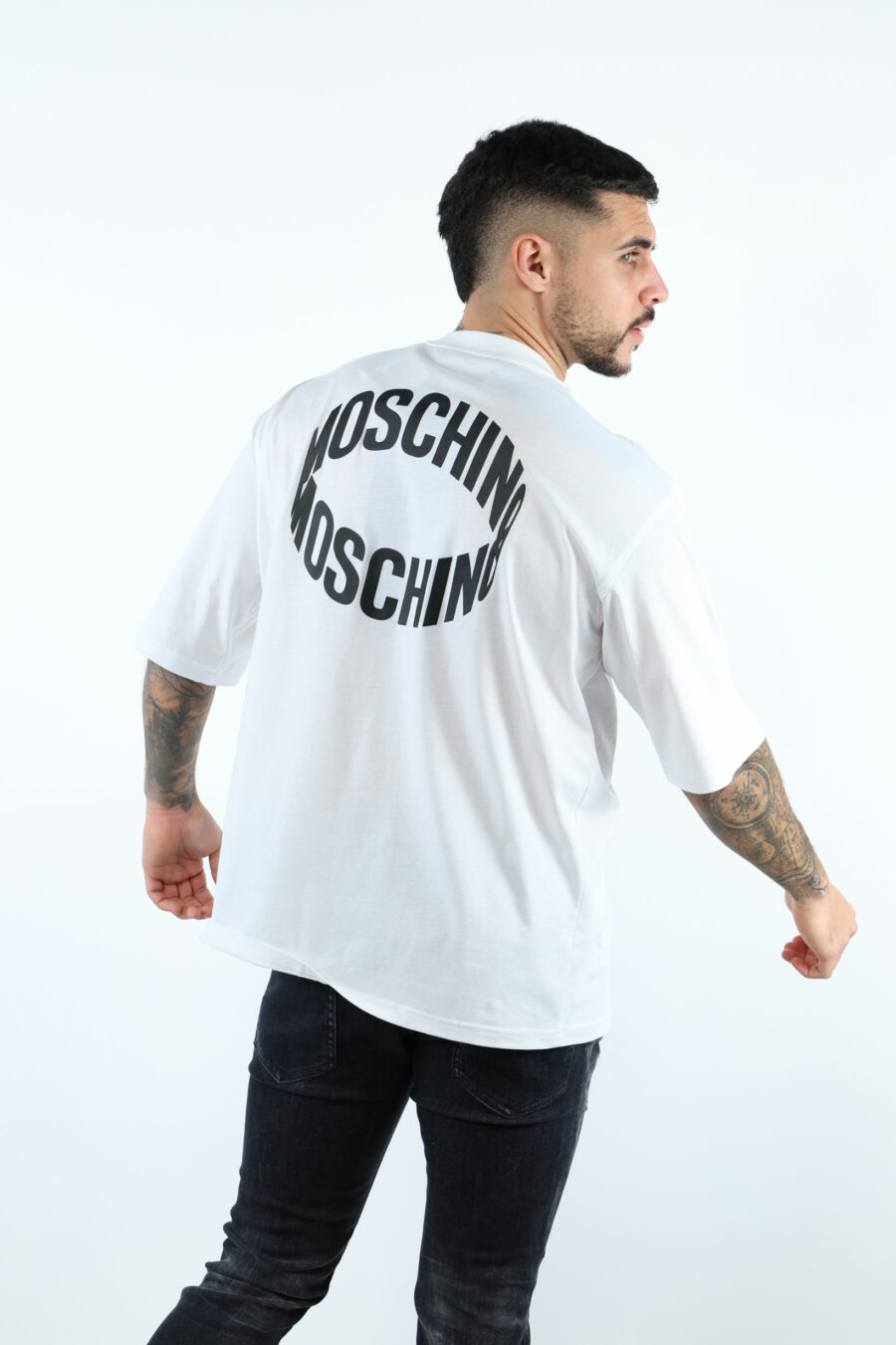 White oversize T-shirt with black circular mini logo - 107150