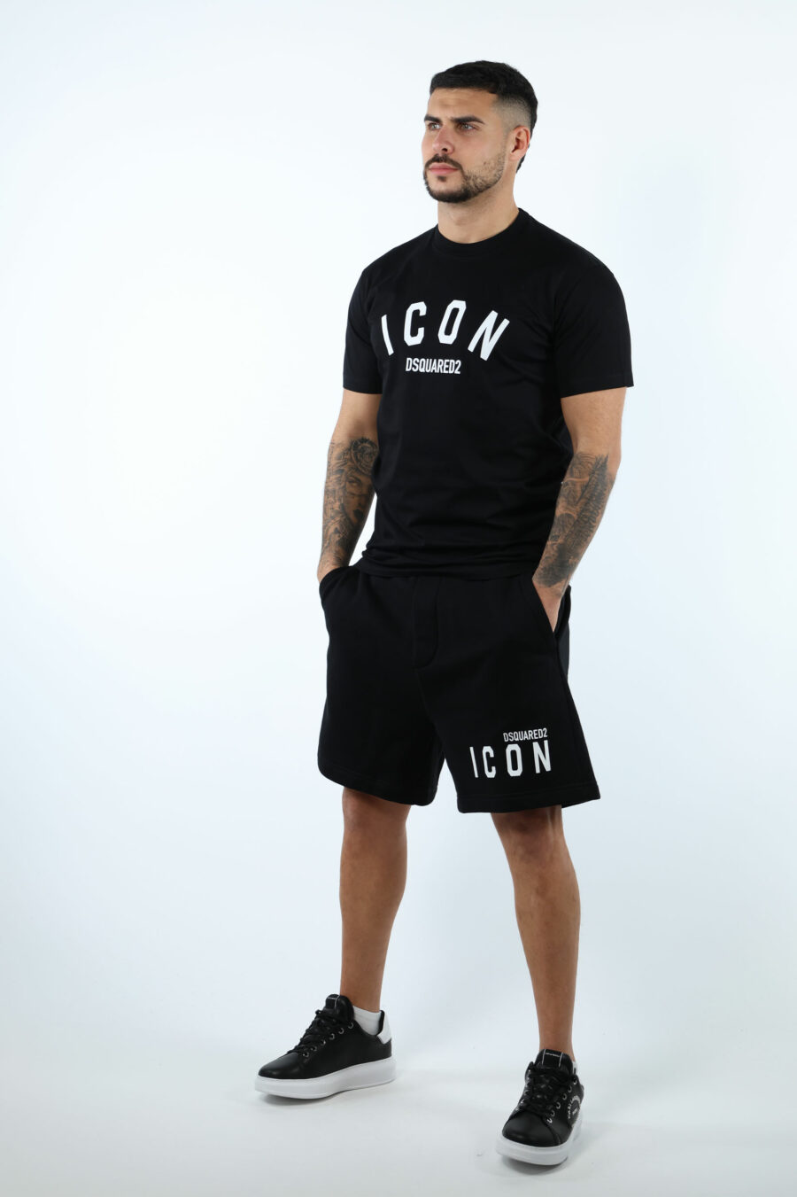 T-shirt preta com o logótipo "icon" dobrado - 107265