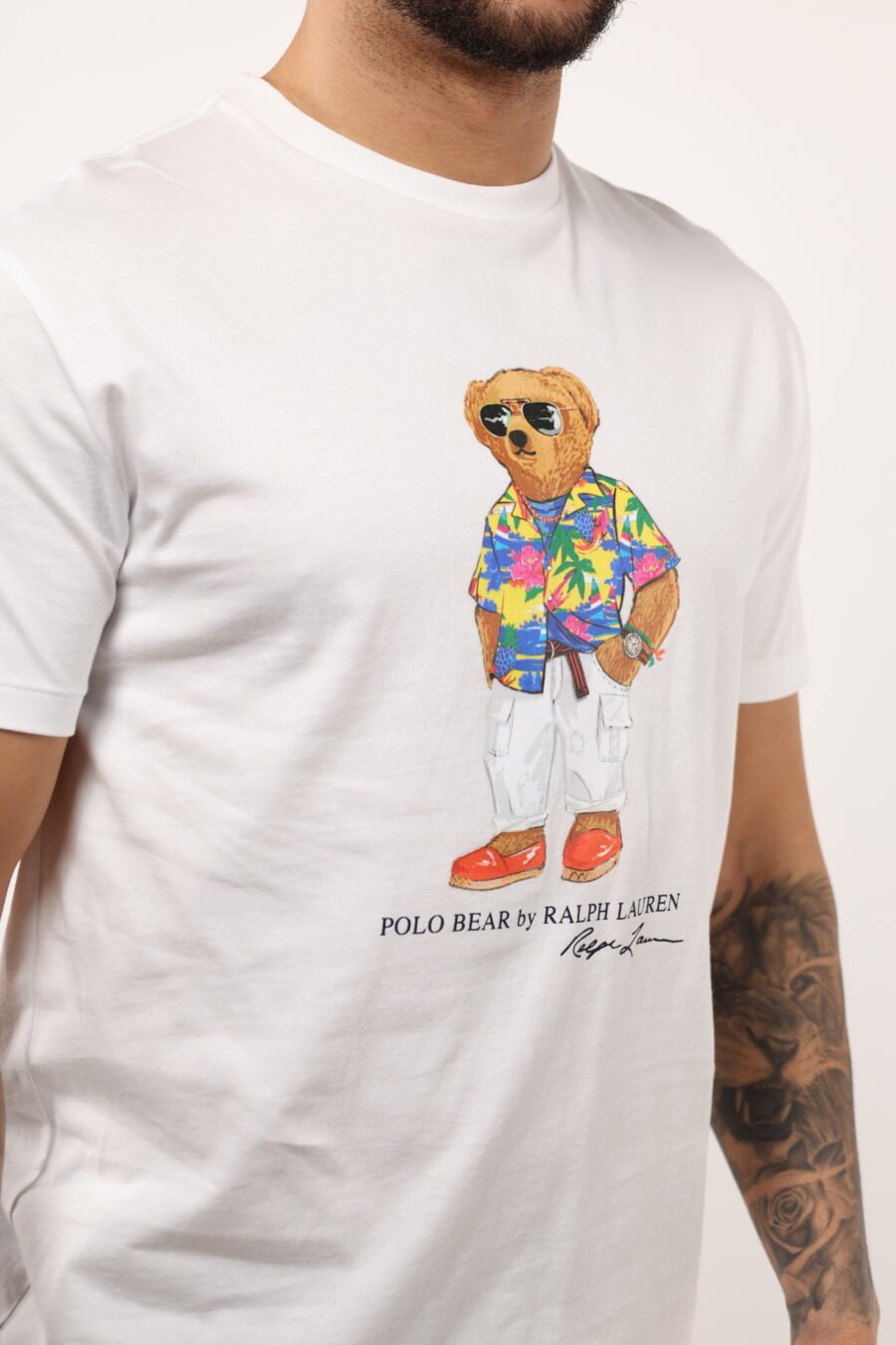 Camiseta blanca con maxilogo "polo bear" playero - 108954