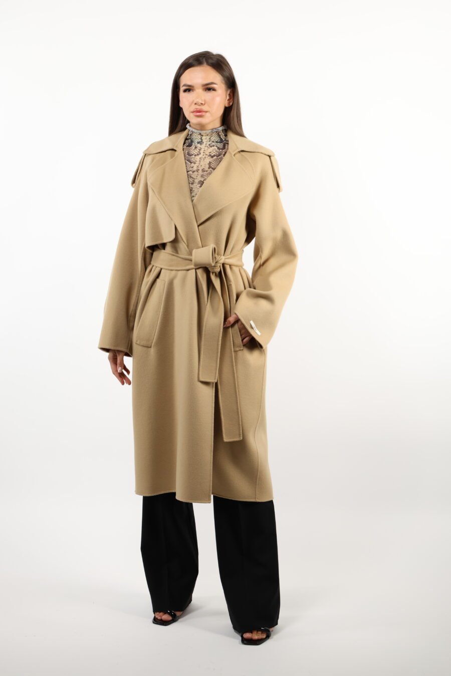 Abrigo beige largo de lana - 109292 1