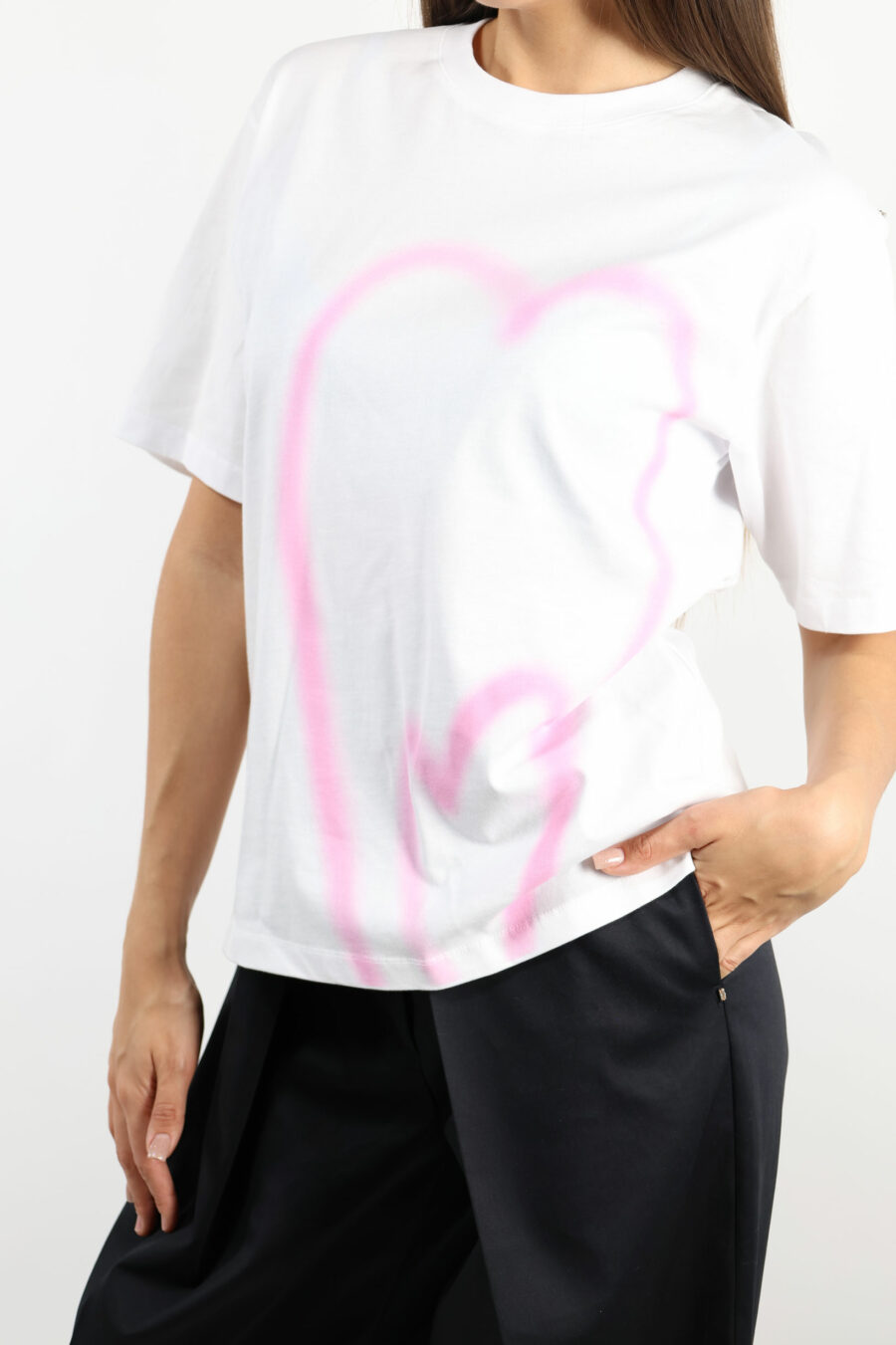 White T-shirt with heart print - 109398
