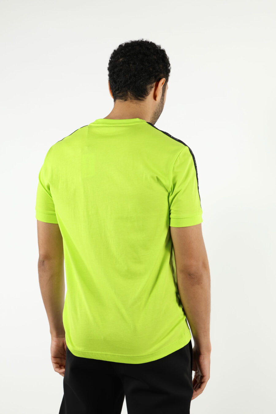 T-shirt vert citron avec mini-bande logo "lux identity" noire - 110952