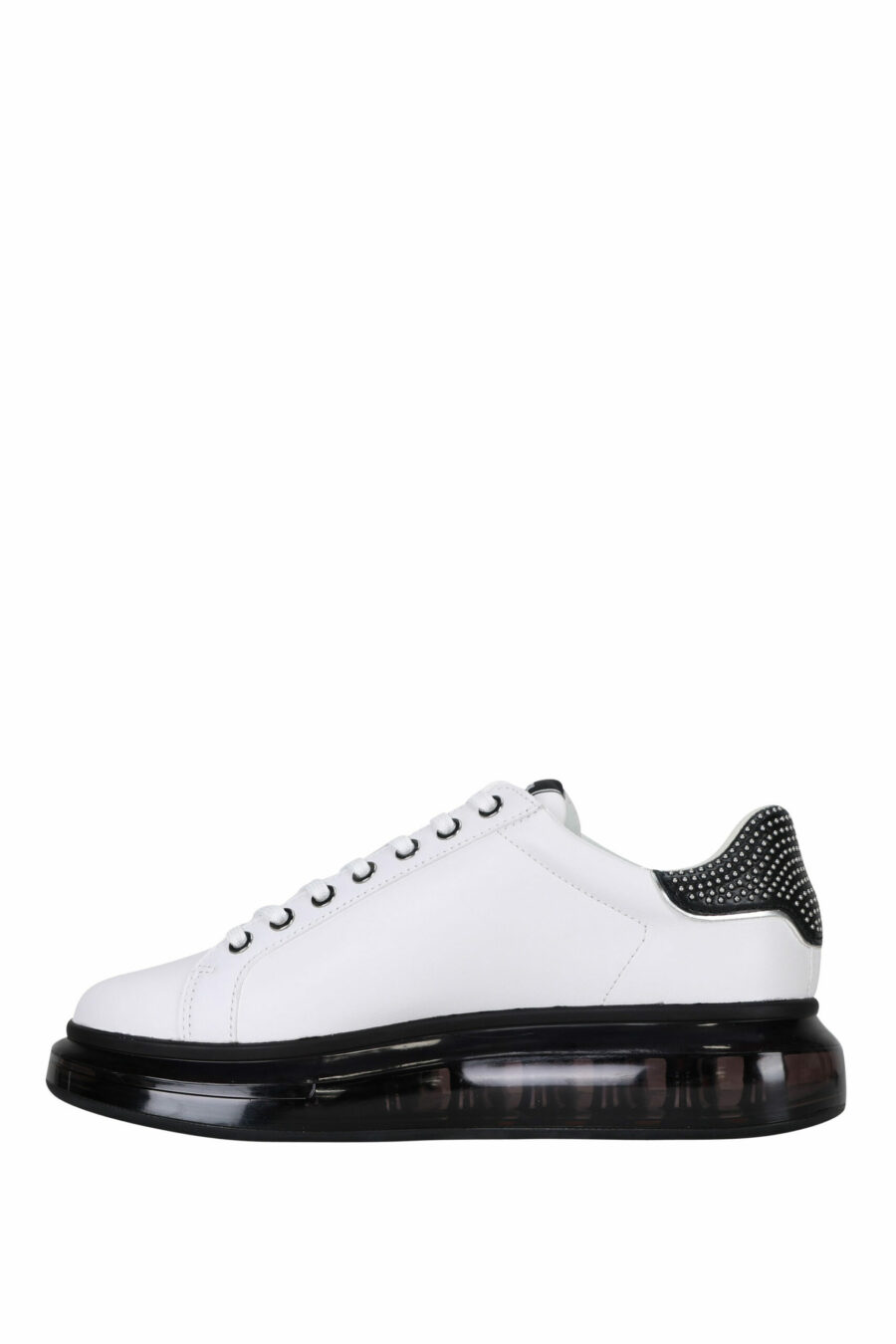 White trainers "kapri fushion" with black sole and logo in outline - 5059529363467 2 scaled