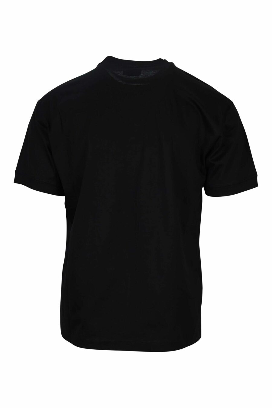 Camiseta negra con maxilogo "lux identity" en recuadro verde - 8058947495726 1 scaled
