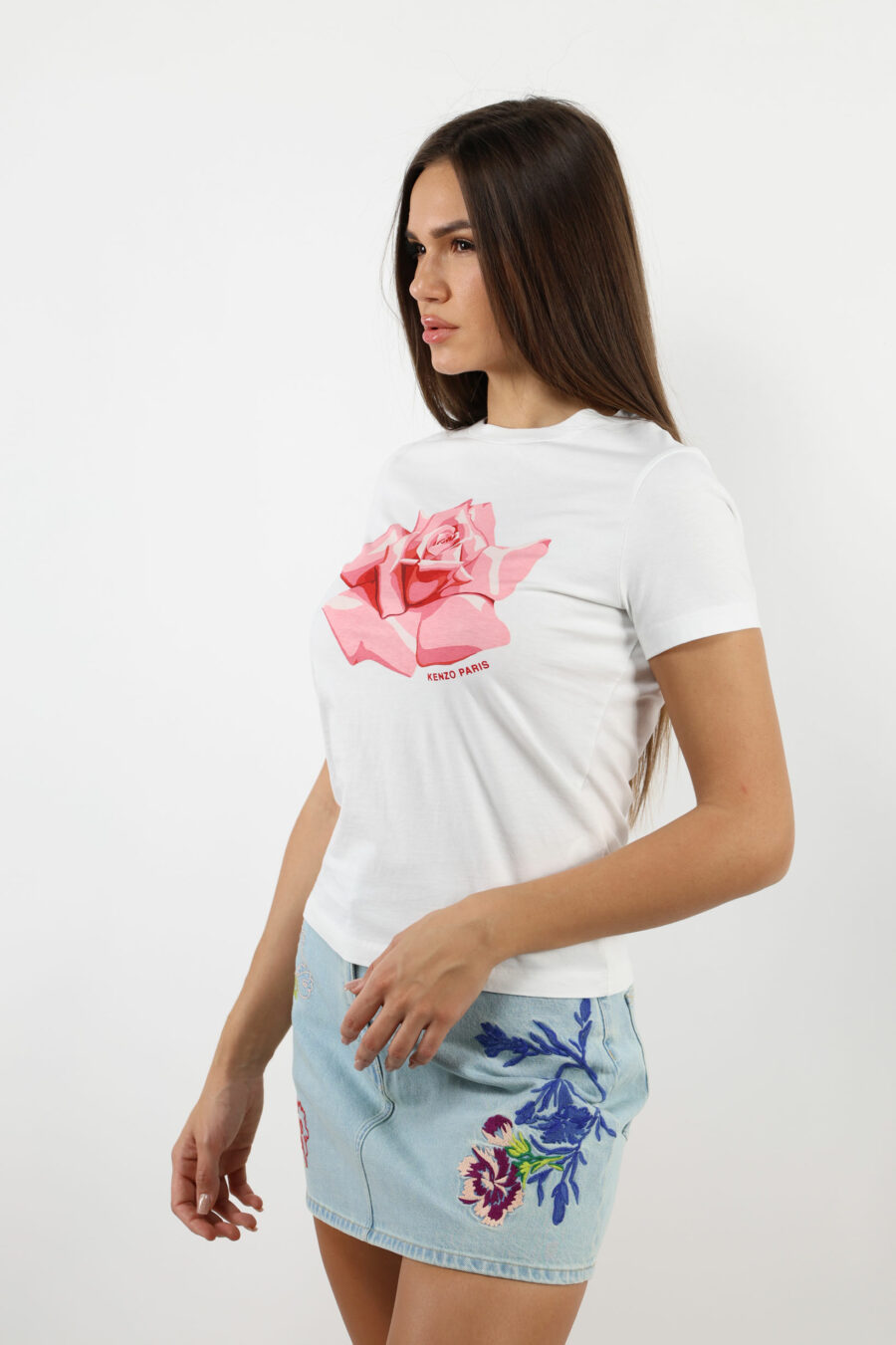 Camiseta blanca con logo "kenzo rose" negra - 109572