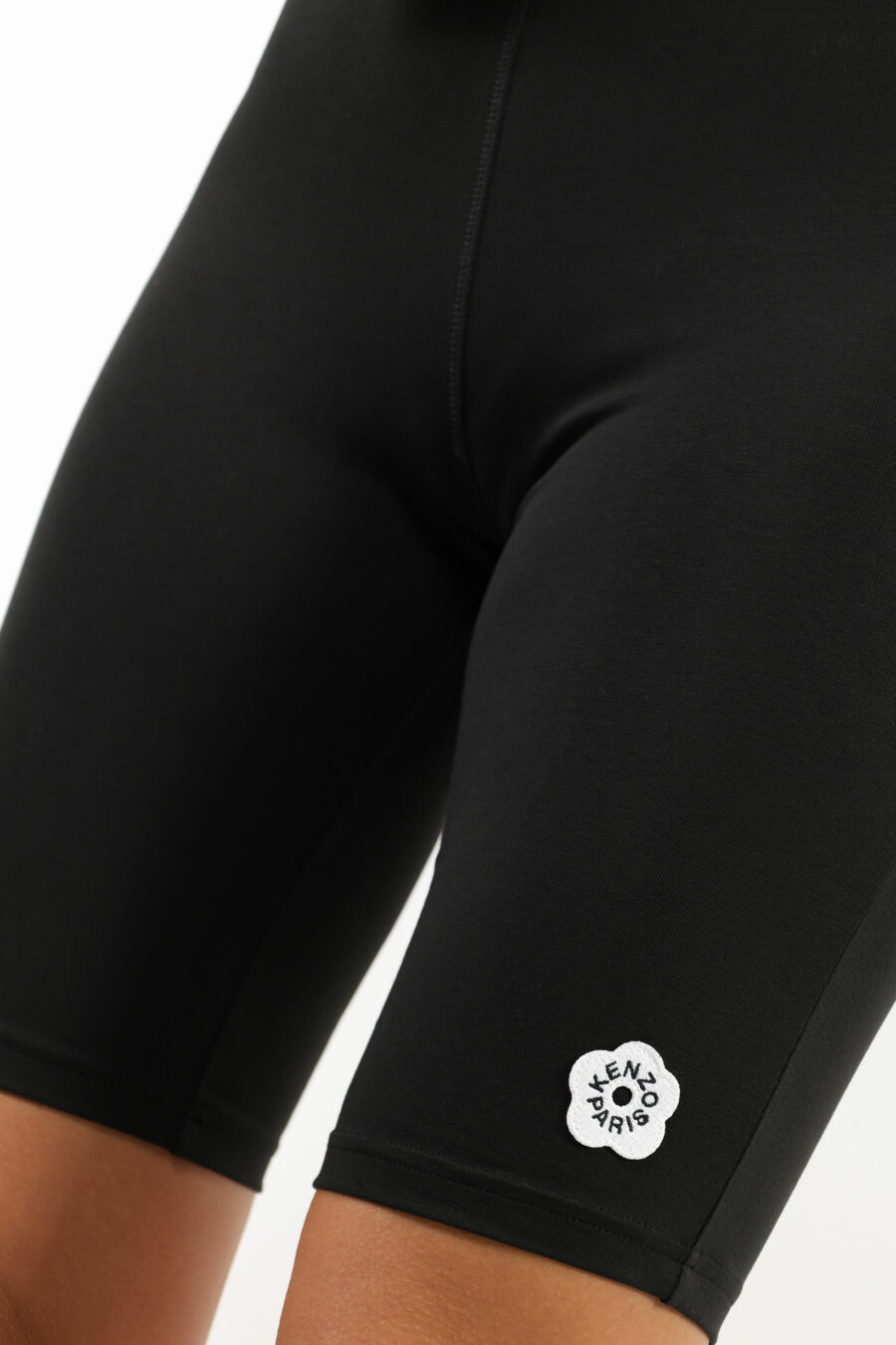 Pantalón corto de ciclismo negro con minilogo "boke flower" blanco - 109630
