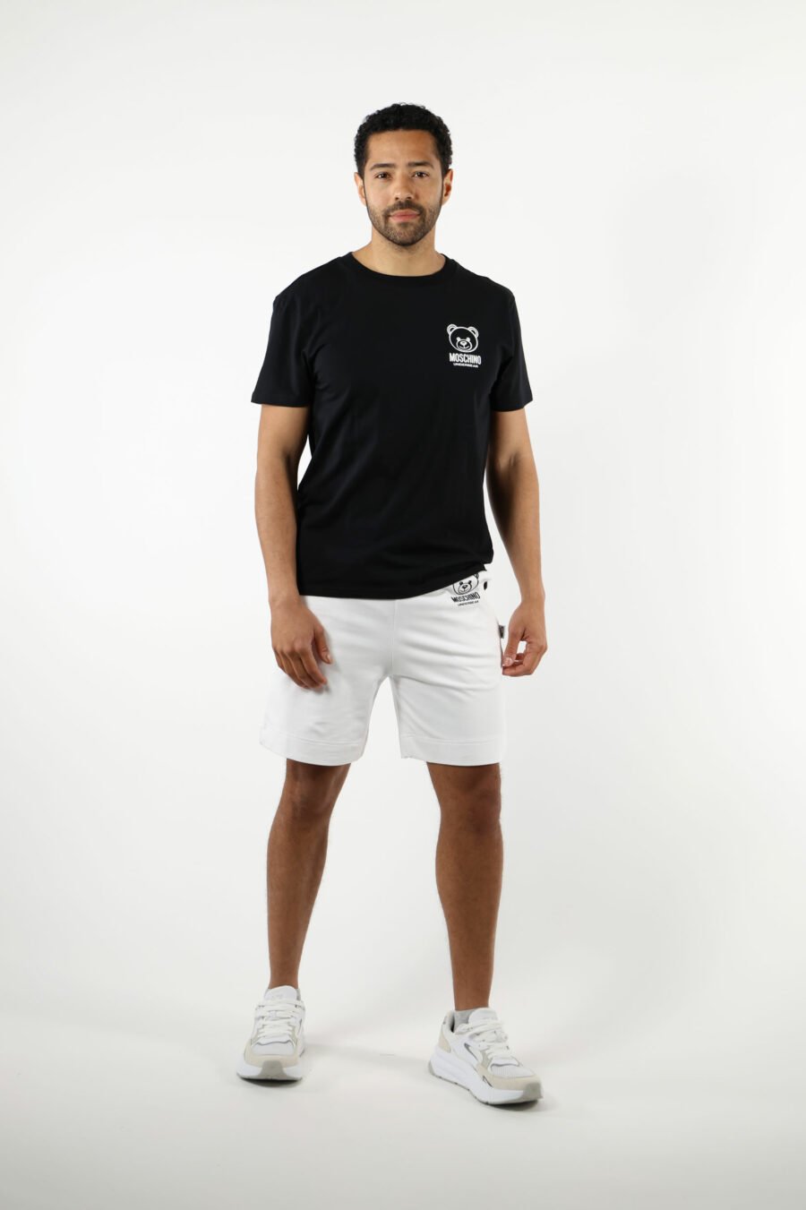Pantalón de chándal corto blanco con minilogo oso "underbear" en goma negro - 111017