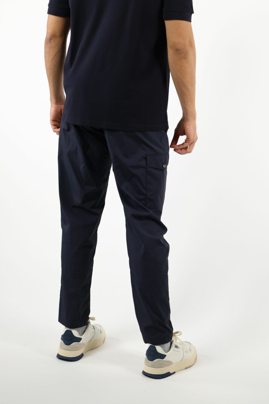 Pantalón azul con logotipo - 111493