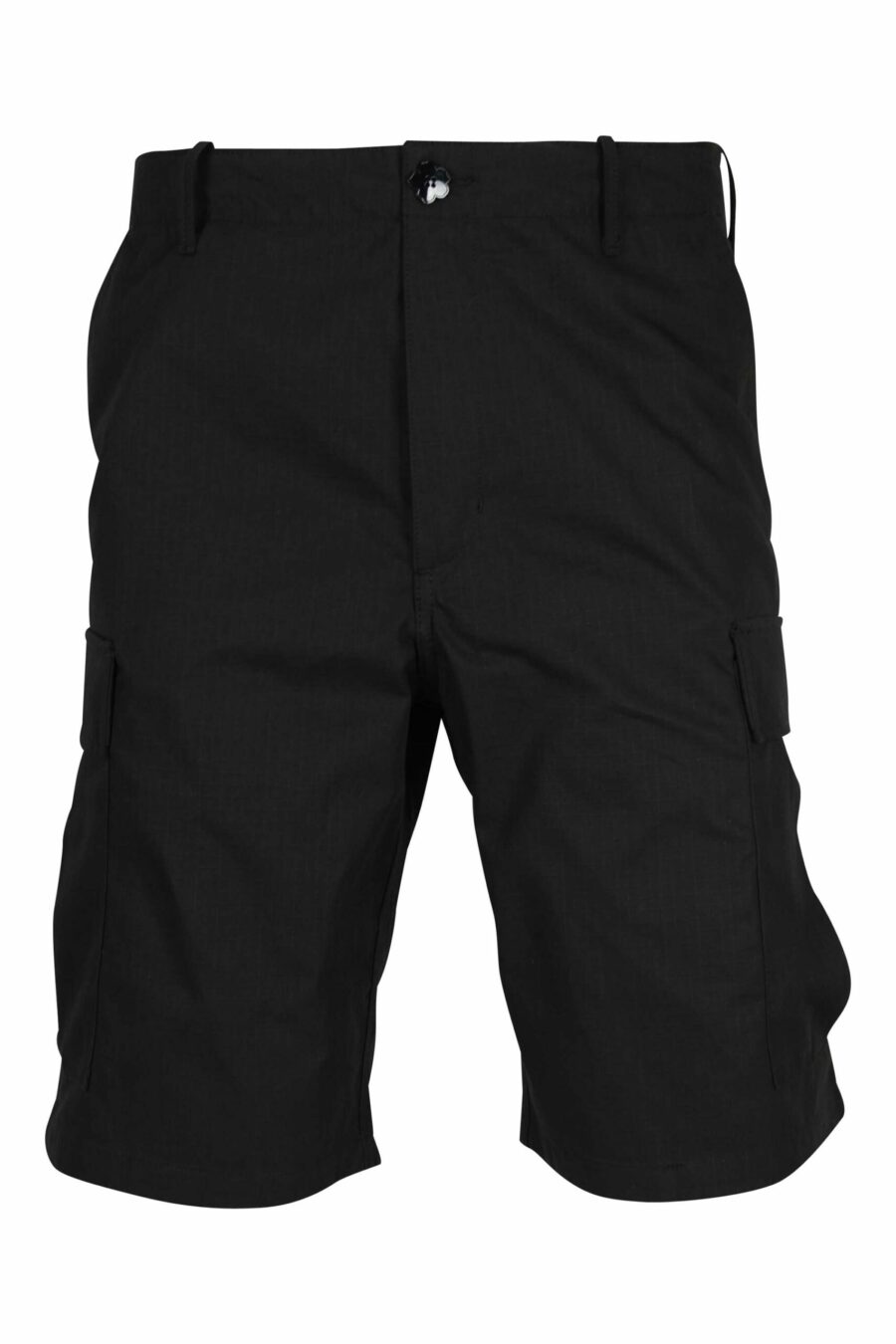 Pantalón negro corto estilo cargo con logo "boke flower" - 3612230618985 scaled