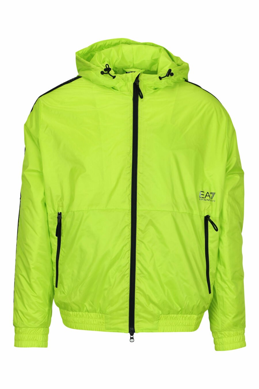 Wasserdichte lindgrüne Jacke mit Kapuze, weißen Seitenlinien und "lux identity"-Logo - 8057970709060 skaliert