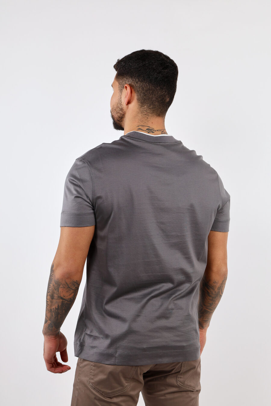 Camiseta gris con maxilogo "emporio" - BLS Fashion 70