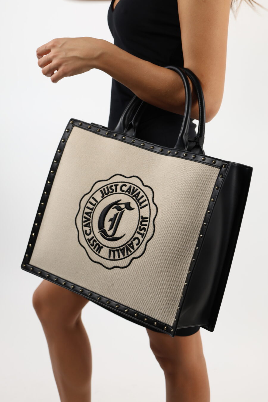 Tote bag black with circular "c" logo - 110544