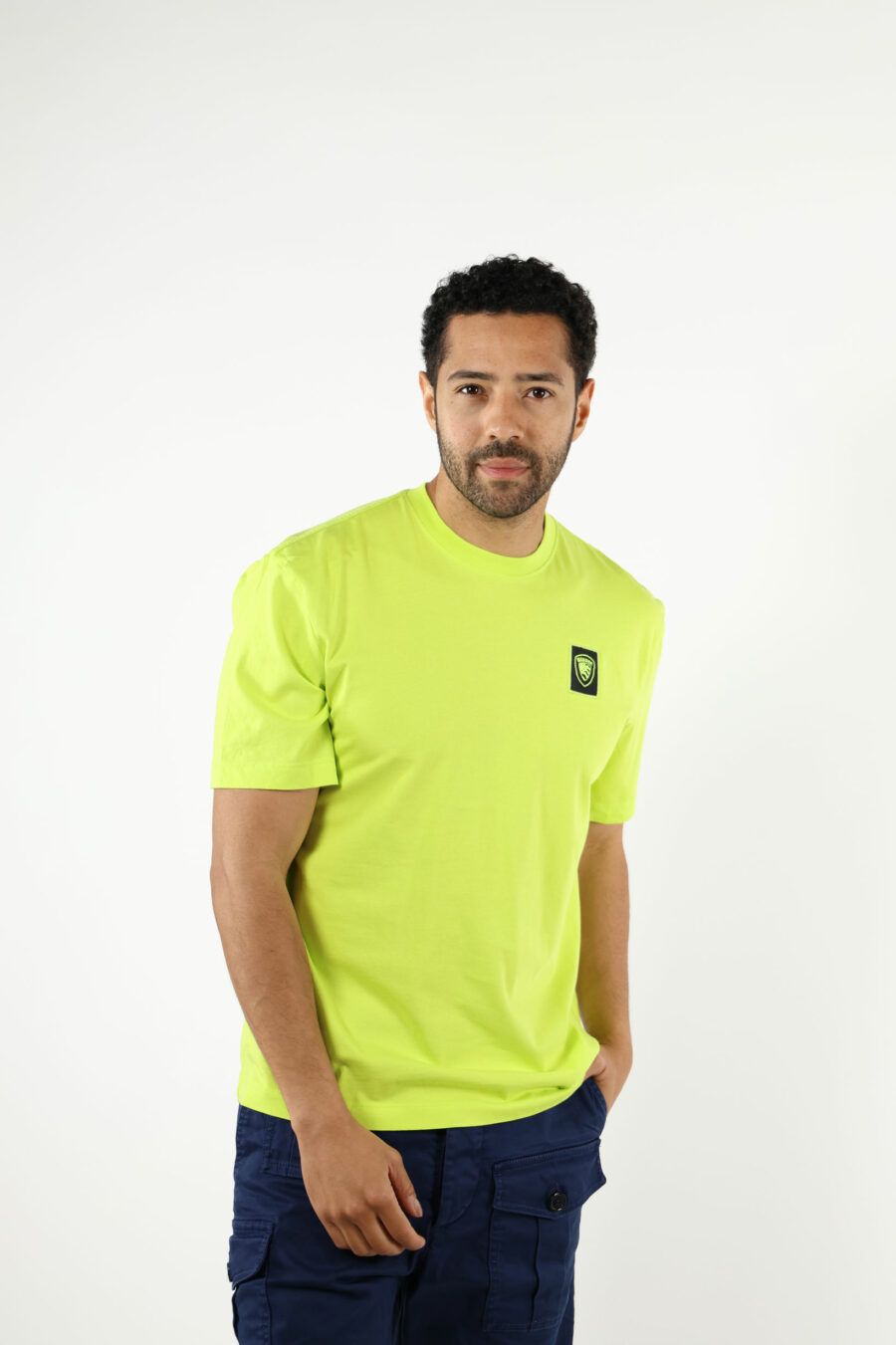 Yellow T-shirt with mini logo shield - 111130