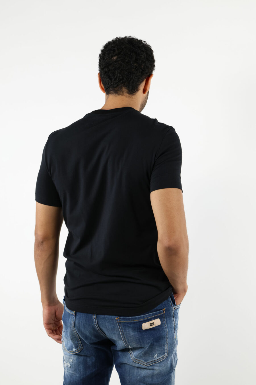 T-shirt noir avec étiquette logo - 111199