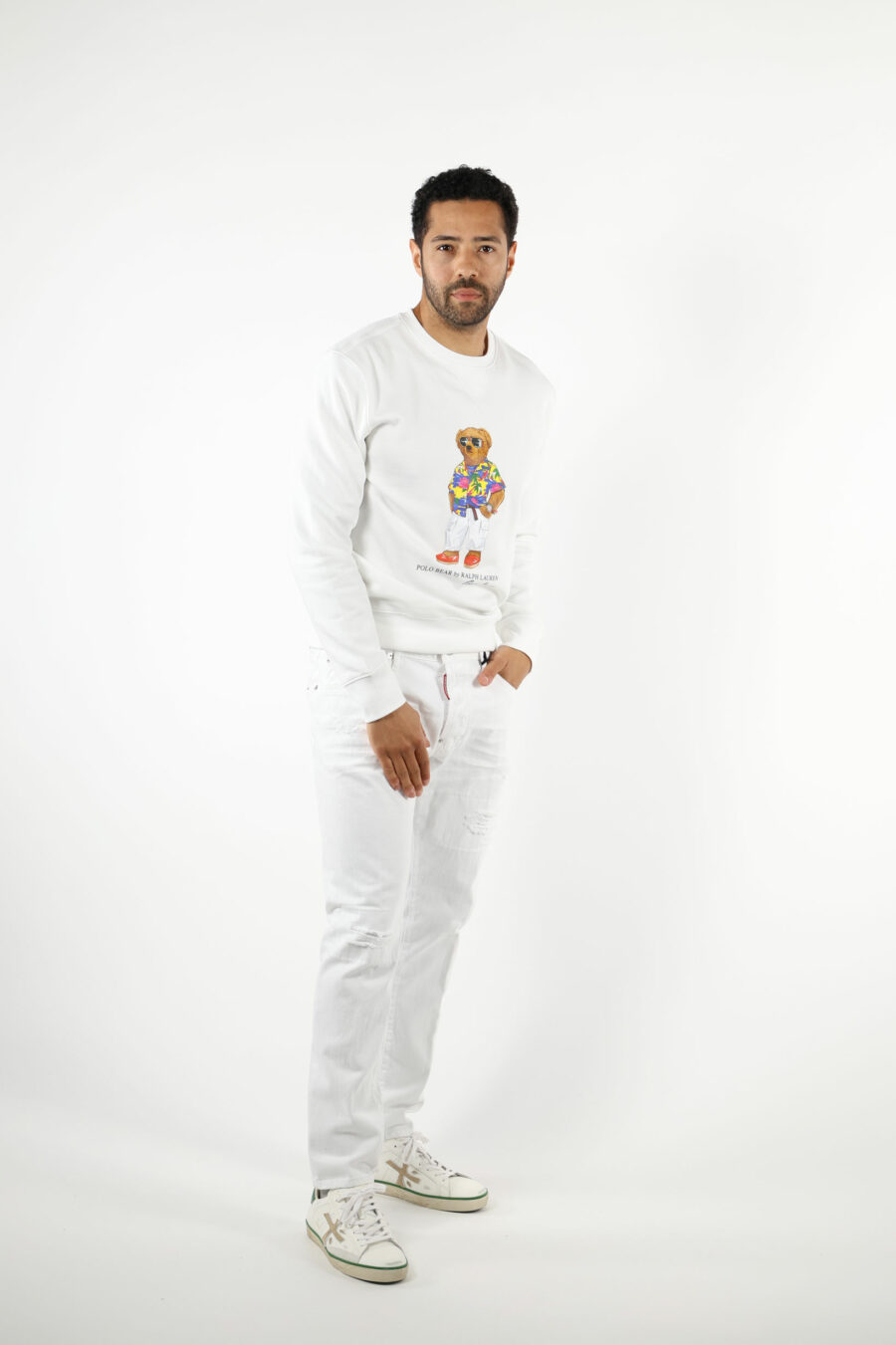 White sweatshirt with maxilogo "polo bear" - 111250