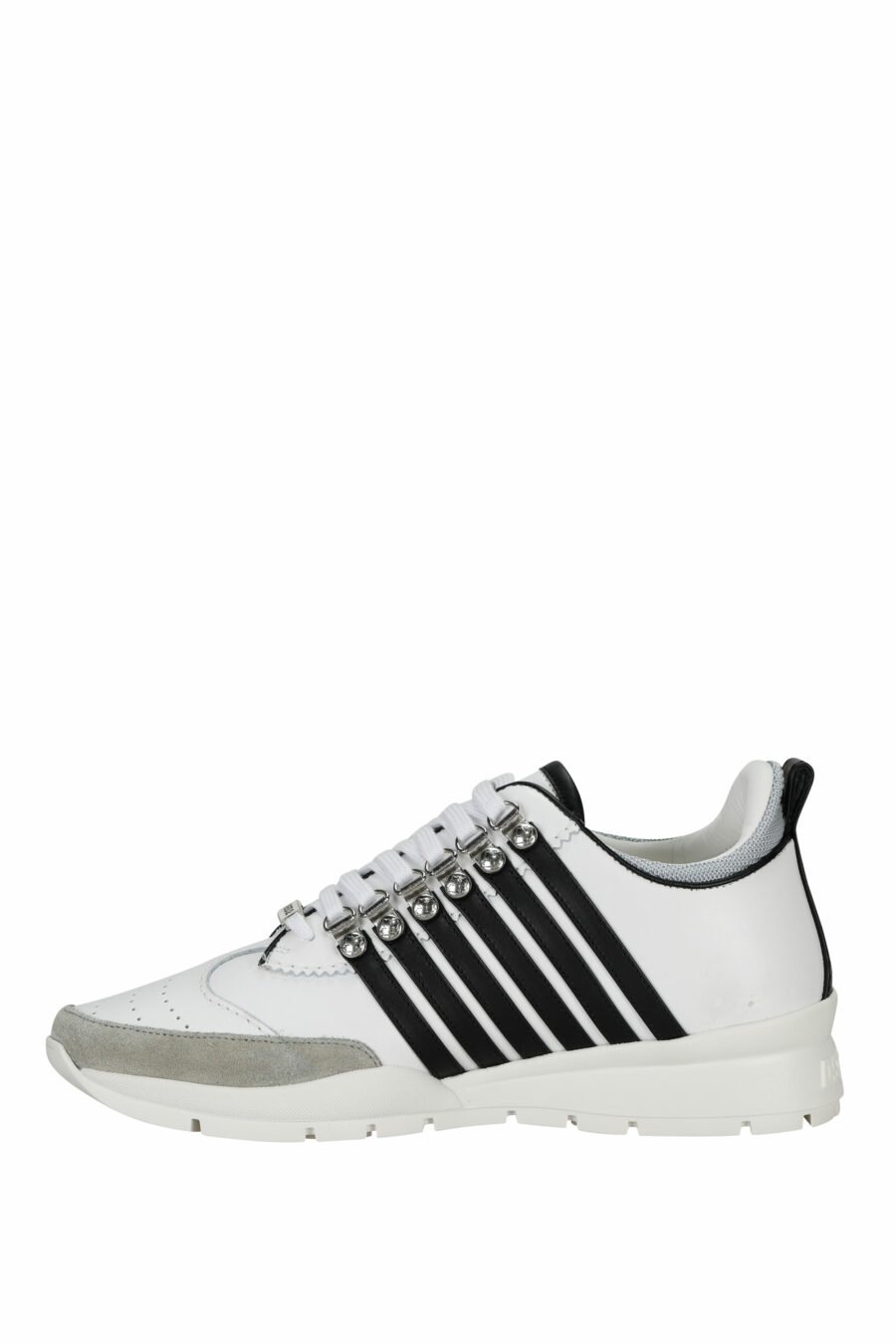 White trainers "legendary" with black stripes - 8055777300930 2