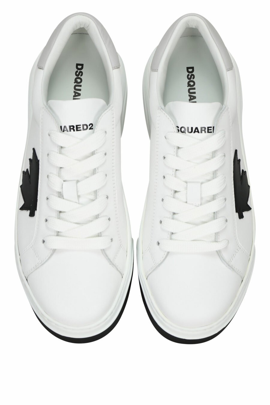 Sapatilhas brancas com mini-logotipo preto e sola bicolor - 805777319321 4