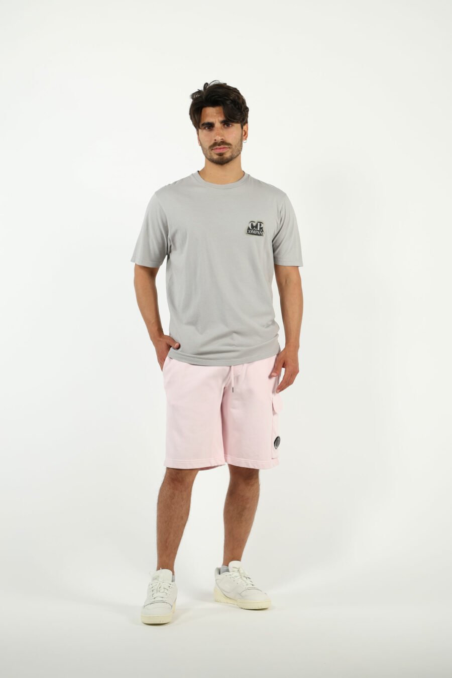 Pantalón de chándal midi rosa estilo cargo con minilogo lente - number13455
