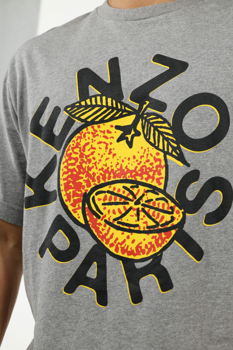 Camiseta gris con maxilogo "kenzo orange" - number13591