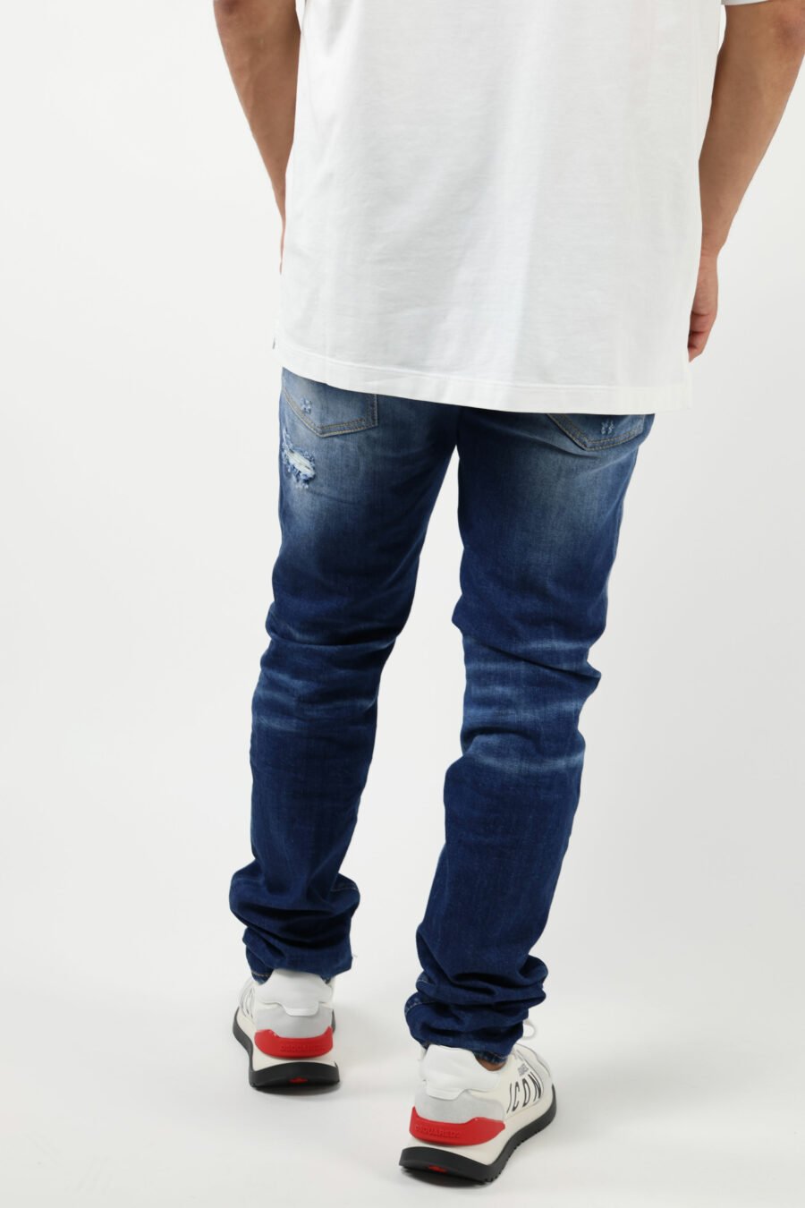 Pantalón vaquero azul claro "cool guy" con efecto lavado y rotos - 8054148339203 3