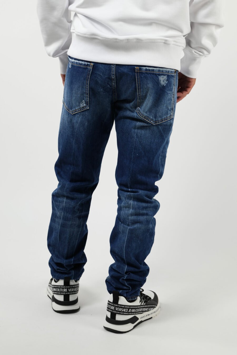 Pantalón vaquero azul "cool guy" con semirotos y desgastado - 8054148459994 3